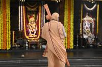 Swagat of H.H. Swamiji at SCM Shirali, Deepa Namaskar, Phala Samarpana (6 Sep 2025)